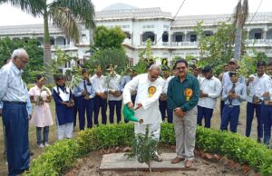 पर्यावरण संरक्षण को सभी करें पौधरोपण:राघवेन्द्र सिंह