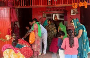 आठ लीटर अवैध शराब के साथ युवक गिरफ्तार