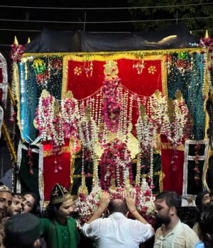 हज़रत कासिम (अ. स) की याद में उठा मेंहदी का जूलूस