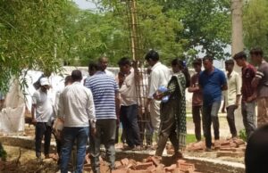 प्रशासन की मौजूदगी में हुई नाप जोख में निर्माण कार्य किए जाने का दिया आदेश