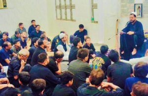 इमाम हुसैन के मासूम बेटे को कर्बला में प्यासा शहीद किया गया:मौलाना जैदी