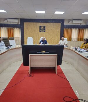 डीएम की अध्यक्षता में मुख्यमंत्री अभ्युदय निशुल्क कोचिंग योजना की बैठक संपन्न