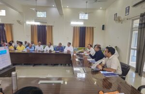 डीएम की अध्यक्षता में जिला स्वास्थ्य समिति की बैठक संपन्न