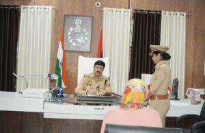 जनसुनवाई मे आये फरियादियों की एसएसपी सुनी समस्याएं दिये निर्देश