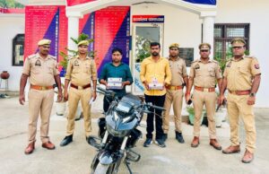 लूट की योजना बना रहे 2 अभियुक्तों को पुलिस ने किया गिरफ्तार