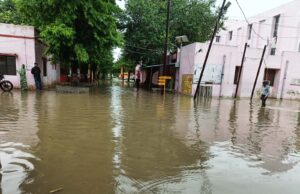 बारिश के चलते नगरीय एवं ग्रामीण इलाकों की बिगड़ी सूरत, हलाकान हुए लोग