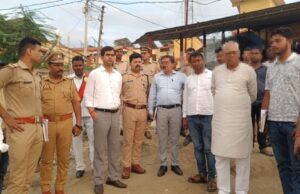 बाबा घुइसरनाथ धाम में सुविधाओं को लेकर अधिकारियों ने किया मंथन