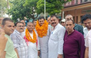 मद्य निषेद्य परिषद के उपाध्यक्ष का हुआ भव्य स्वागत