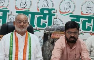 भाजपा कांग्रेसी पार्टी के कार्यकर्ताओं पर लगा रही फर्जी मुकदमे:आशुतोष द्विवेदी