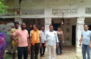 मंदिर पर अवैध कब्जे की शिकायतों के बावजूद नहीं हुई सुनवाई ग्रामीणों में आक्रोश