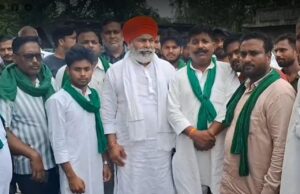 छुटमलपुर पहुंचे भारतीय किसान यूनियन के राष्ट्रीय प्रवक्ता राकेश टिकैत का हुआ स्वागत