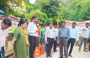 लखनऊ में चल रही नियमित फॉगिंग, एंटी लार्वा व नाली सफाई की मुहिम