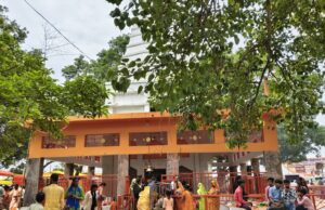 सावन के द्वितीय सोमवार पर शिवगढ़ धाम में रही भक्तों की भारी भीड़