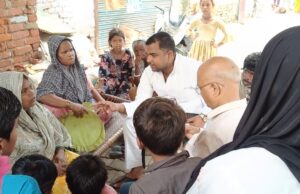 बारिश मे नाले मे बह गयी अनम अभी तक नहीं मिली, परिजनों का हाल बेहाल