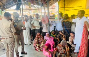 संदिग्ध परिस्थितियों में फांसी पर लटकी किशोरी की मौत