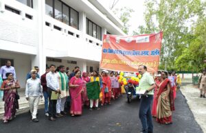 मंत्री बेबी रानी मौर्य ने सम्भव अभियान रैली को हरी झंडी दिखाकर किया रवाना