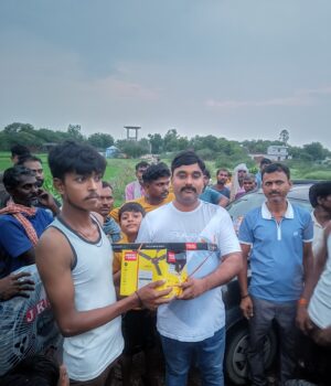 लंबी कूद प्रतियोगिता में गोलू सरोज ने मारी बाजी