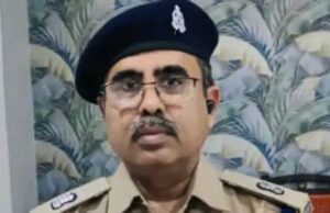 अब भी न सुधरे तो शराब ठेका संचालक का होगा लाइसेंस निरस्त: आबकारी अधिकारी