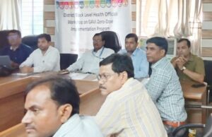 सभी जीरो डोजर बच्चों को ढूंढकर उनका टीकाकरण कराये : सीएमओ