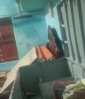 जंगला तोड़कर चोरों ने चुराए जेवर, नकदी व कपड़े