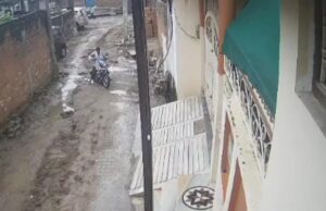 बच्चों का भविष्य हैं गंदगी के पार , शासन एवं प्रशासन मौन