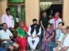कांग्रेसियों ने तीनों मृतक बच्चों के परिजनों से मिले कर जताया शोक