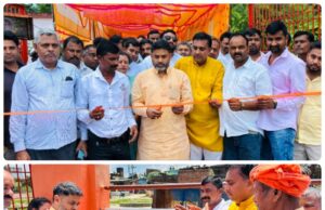 एमएलसी सुभाष यदुवंश ने शोहरतगढ़ में मनरेगा पार्क सहित तीन परियोजनाओं का किया लोकार्पण