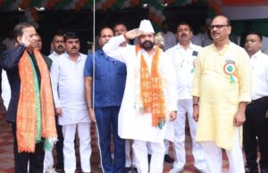 अपनी जिम्मेदारियों का निर्वहन करना होगा सभी को निष्ठा के साथः डॉ.दयाशंकर मिश्र