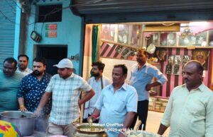 रुद्राभिषेक के बाद हुआ भंडारे का आयोजन