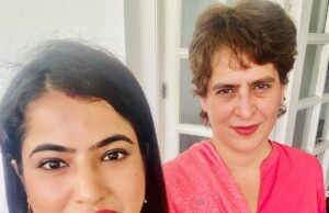बनारस की रोशनी बनी यूथ कांग्रेस की राष्ट्रीय सचिव। किला मजदूर यूनियन के महामंत्री समीर बाजपेई ने दी बधाई