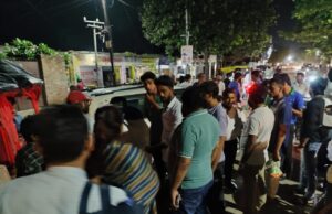 नशे में धुत्त कार चालक ने कई लोगों को मारी टक्कर मचा हड़कंप