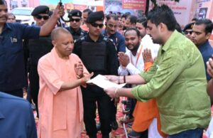 मुख्यमंत्री योगी से मिले सरसावा नगर मंडल अध्यक्ष सागर चौधरी