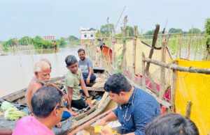 बाढ़ प्रभावित क्षेत्रों में जरूरतमंदों को दी स्वास्थ्य सेवाएं