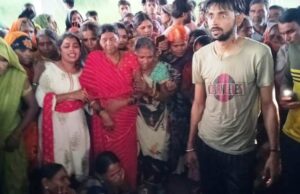 नाले में समा जाने से छात्र की मौत, घर में मचा कोहराम