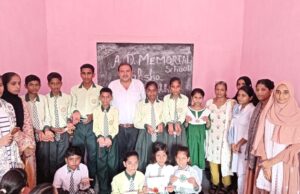 राखी प्रतियोगिता का किया आयोजन