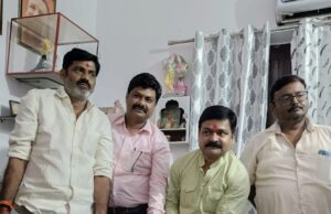 मरीजों की सेवा के साथ मनाया मंत्री नितिन अग्रवाल का जन्मदिन