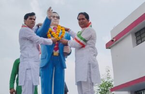 मांधाता की राजनीति में अशफाक अहमद के कद के आगे बौने साबित हो रहे हैं मठाधीश