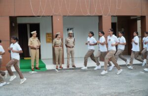 रिजर्व पुलिस लाइन परेड की ली गयी सलामी एसएसपी ने भोजनालय का किया निरीक्षण