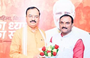 उप मुख्यमंत्री से मिले महानगर अध्यक्ष केशव ने कहा 2027 के लिए सक्रिय हो जाएं कार्यकर्ता