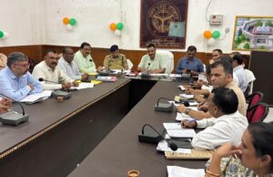 खण्ड विकास अधिकारी, पंचायत सचिव व सम्बन्धित पशु चिकित्साधिकारी पर होगी कार्यवाही: जिलाधिकारी