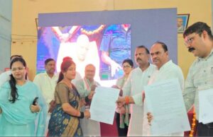 प्रतापगढ़ की 51 मेधावी बालिकाएं बनी सीडीपीओ, दिया गया नियुक्ति पत्र