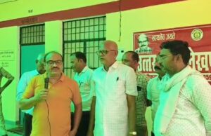 आरोपी के माफी मांगने के बाद लेखपालों ने कलम बंद हड़ताल लिया वापस