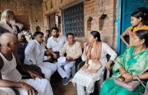 पुलिस को चकमा दे अजरौली पहुंची विधायक पल्लवी पटेल