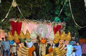 विघ्नहर्ता भगवान गजानन के भजन सुनकर झूमे भक्त, लगाए जयकारे