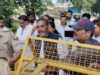 कौशाम्बी बॉर्डर पर सपा के पूर्व सांसद बालकुमार पटेल को पुलिस ने रोका