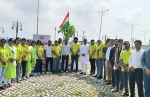 टीम वसुंधरा सृजन ने वृक्षारोपण कर मनाया स्वतंत्रता दिवस