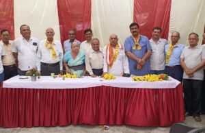 वृद्धाश्रम में छाया हेतु शेड निर्माण कर आश्रम के लोगों को समर्पित करने हेतु हुआ लोकार्पण