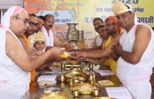 पर्वाधिराज पर्युषण दसलक्षण पर्व के चतुर्थ दिवस जिनालयों में हुई उत्तम शौच धर्म की आराधना