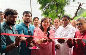 विधायक बारा डॉ वाचस्पति ने पांच सड़क एवं लाइब्रेरी का किया उद्घाटन