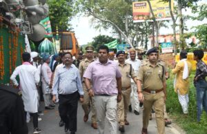 डीएम और एसपी ने ईद मिलादुन्नबी के जुलूसों की सुरक्षा का जायजा लिया